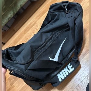 Medium-Large Black Nike Duffel Bag